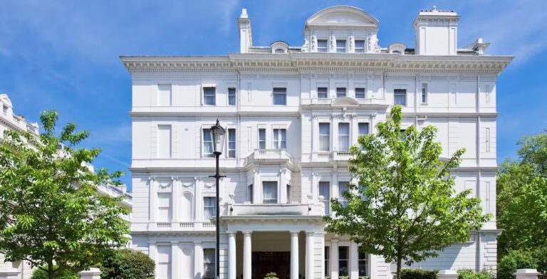 Grade-II Listed Event Venue & Hotel Overlooking Hyde Park image 1